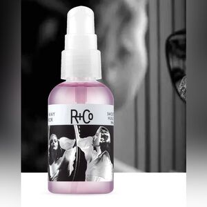 R+Co Two Way Mirror Smoothing Oil